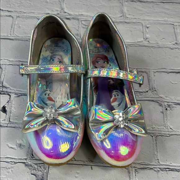 Frozen Holographic Kids Dress Shoes - Picture 1 of 12